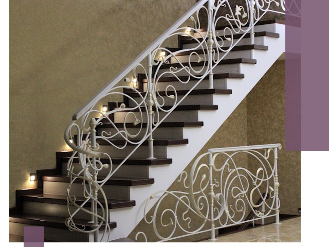 Кованые лестницы под ключ в Невинномысске — изготовление и монтаж