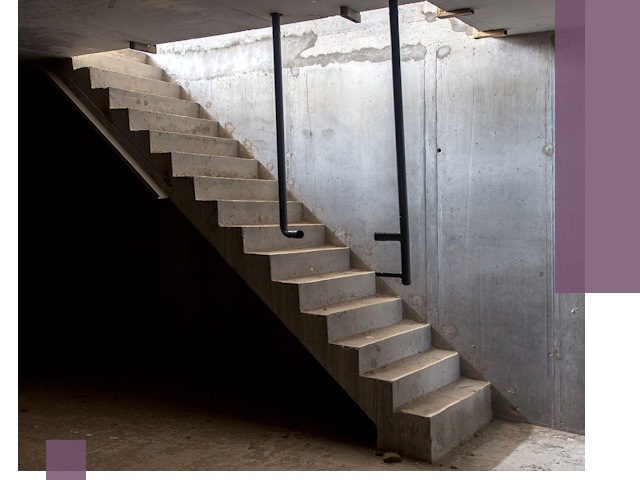 Изготовление и монтаж лестниц в подвале в Невинномысске