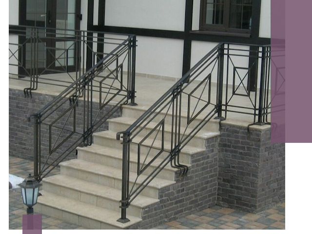 Перила для крыльца в Невинномысске — монтаж, изготовление и установка