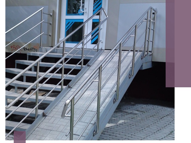 Пандус на крыльцо под ключ в Невинномысске: монтаж и изготовление