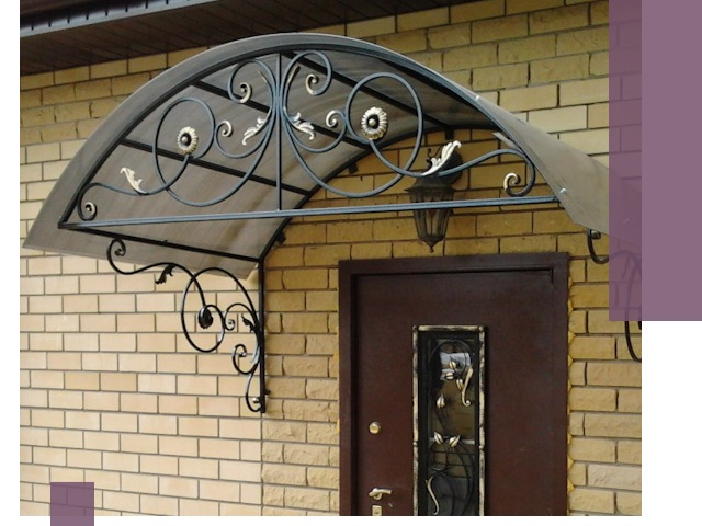 Изготовление козырьков из металла под ключ в Невинномысске