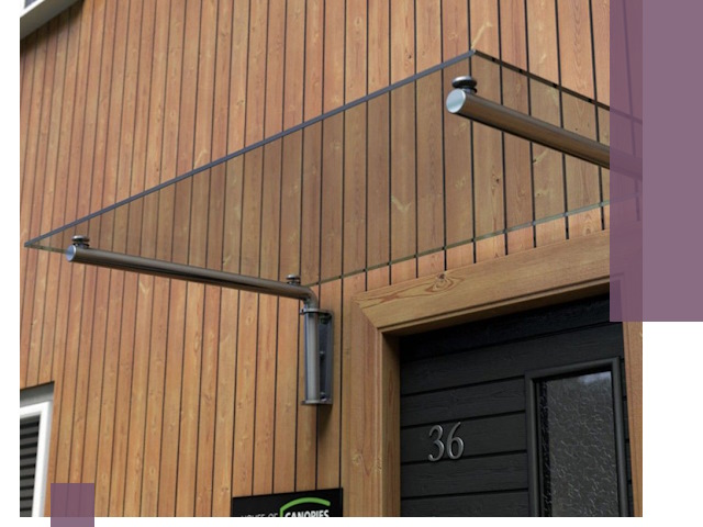 Стеклянные козырьки на входы и фасады в Невинномысске