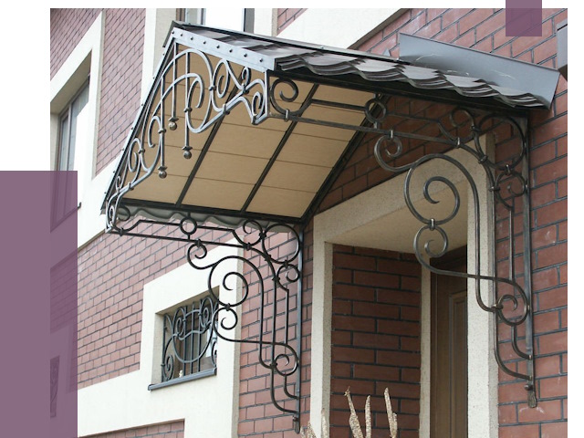 Двускатные козырьки в Невинномысске под ключ от 12786 руб.